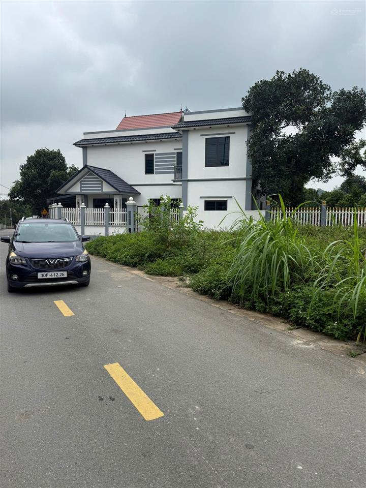 Chính chủ em bán lô đất 100m2 trục chính xuân khanh giá tốt hơn thị trường 10 giá  0968 641 ***