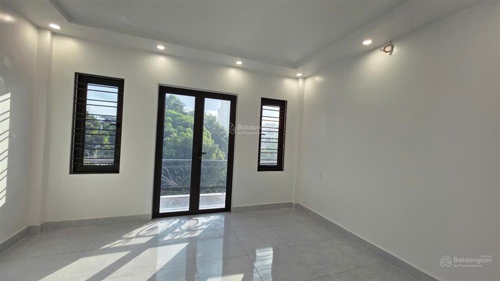 Bán căn góc 3 tầng quỳnh hoàng, phường an dương 2,6 tỷ