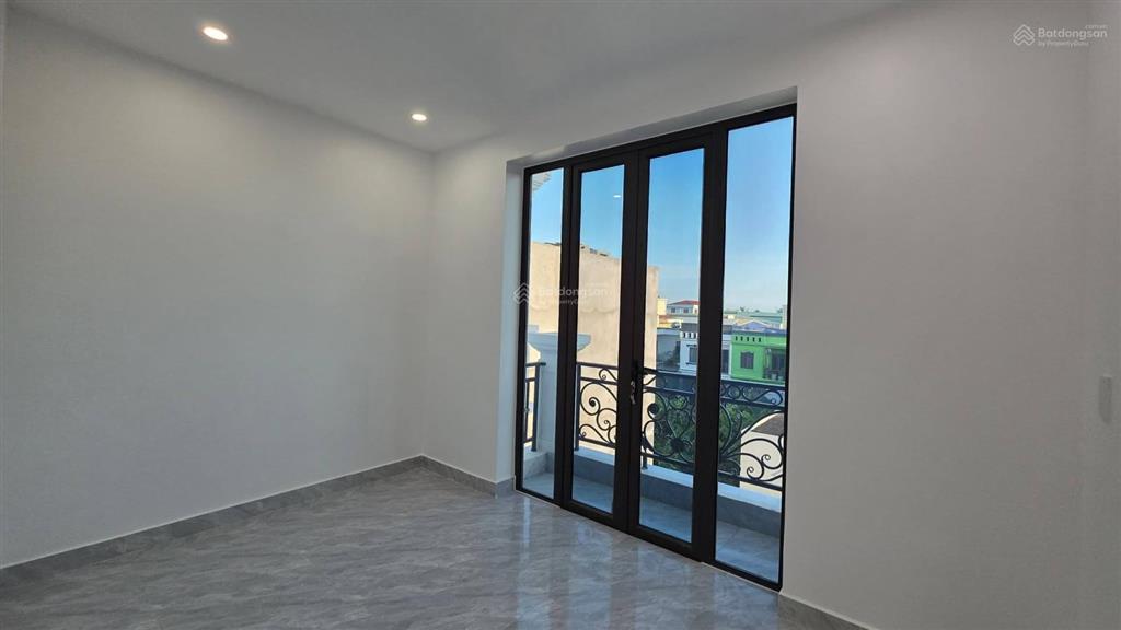 Căn sân cổng 52m2 x 3 tầng giá 2,45 tỷ, mỹ tranh, p. an dương.