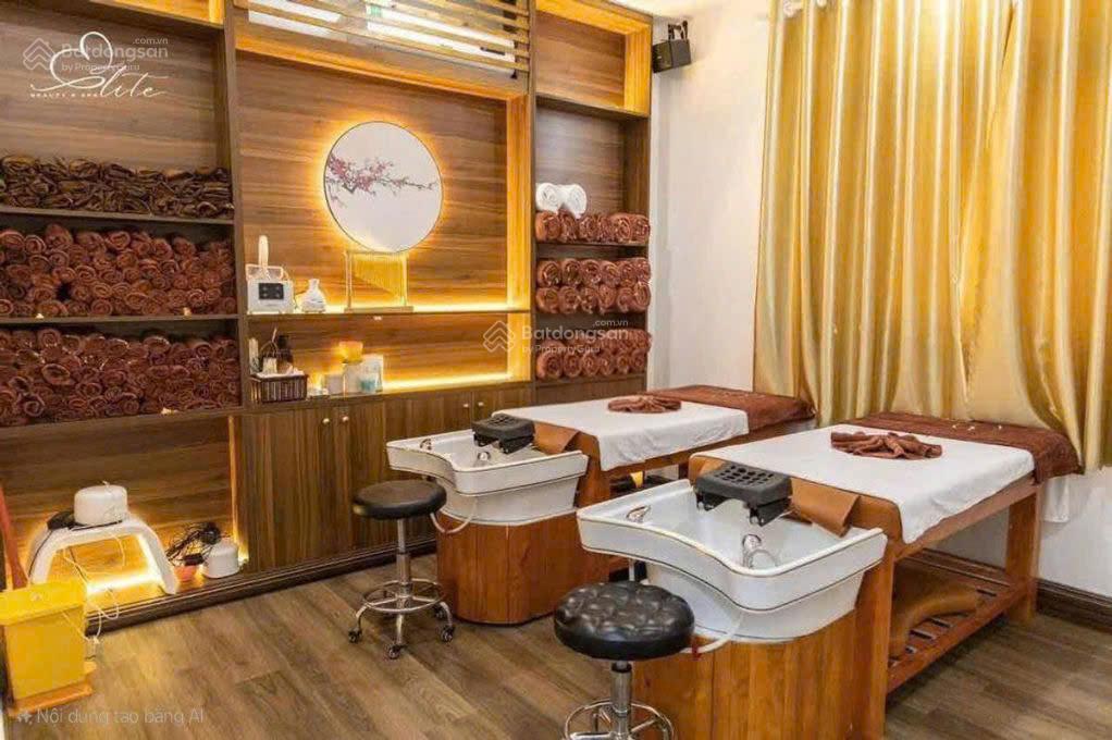 Cho thuê nhà hẻm kinh doanh 283 cách mạng tháng tám  trệt 4 lầu suốt  dtsd 400m2