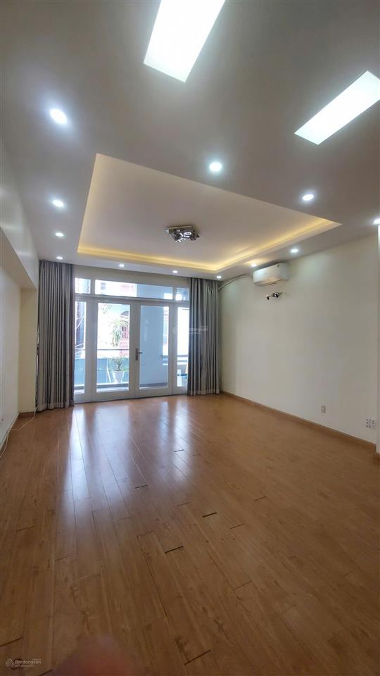 Siêu phẩm biệt thự cao cấp  339 lê văn sỹ, p12, quận 3