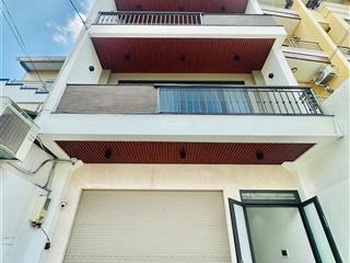 Cho thuê biệt thự mặt tiền 135a hoa sứ, phú nhuận. dt 8m x 20m  có gara ô tô