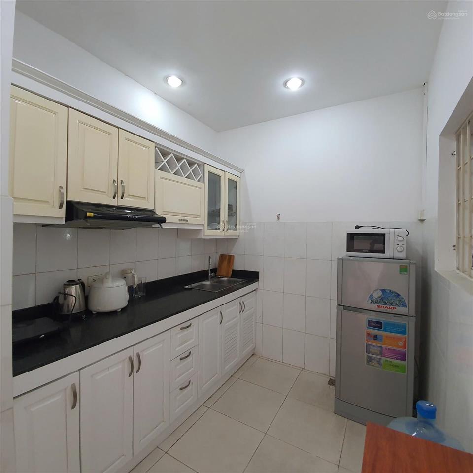 Chính chủ cho thuê căn 1 ngủ, tại 70 trương công giai, ngay kđt cầu giấy full nội thất giá từ 6tr