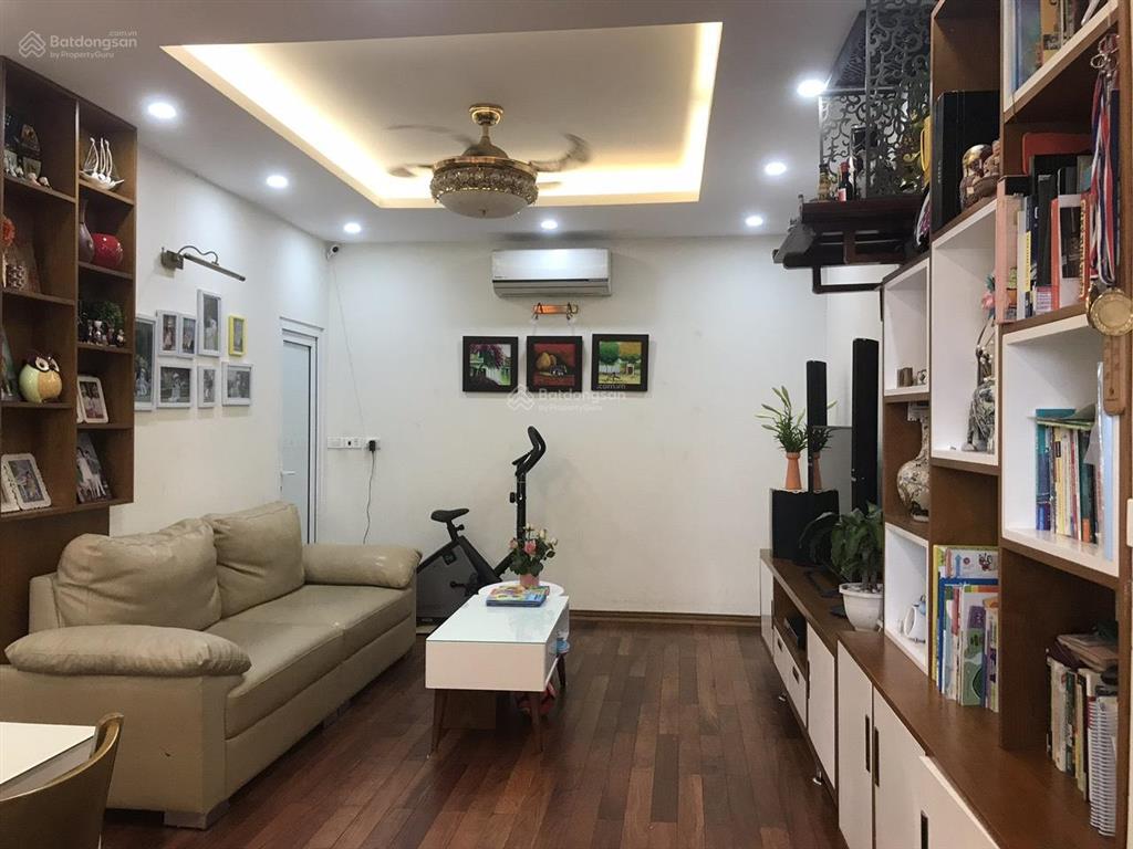 Chính chủ bán căn hộ căn góc 47m2, nghĩa đô, 106 hoàng quốc việt, 4,7 tỷ