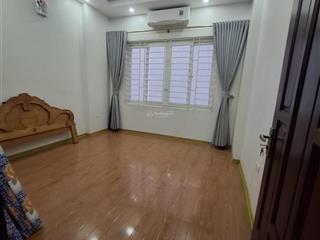 Chỉnh chủ nhà riêng 60m2 x 5 tầng, trang bị đồ, ngõ phố võng thị  thụy khuê, giá 18tr/tháng