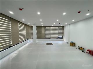 Cho thuê nhà 85m2 x 3 tầng, mt 8m, tháng máy, có đầy đủ pcc, ngõ phố hoàng quốc việt, nghĩa tân