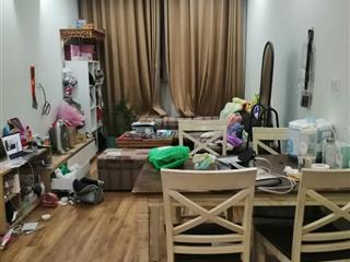 Chính chủ bán căn hộ 52m2 2 phòng ngủ vệ sinh, full đồ, kdt nghĩa đô  106 hoàng quốc việt. 5,6 tỷ