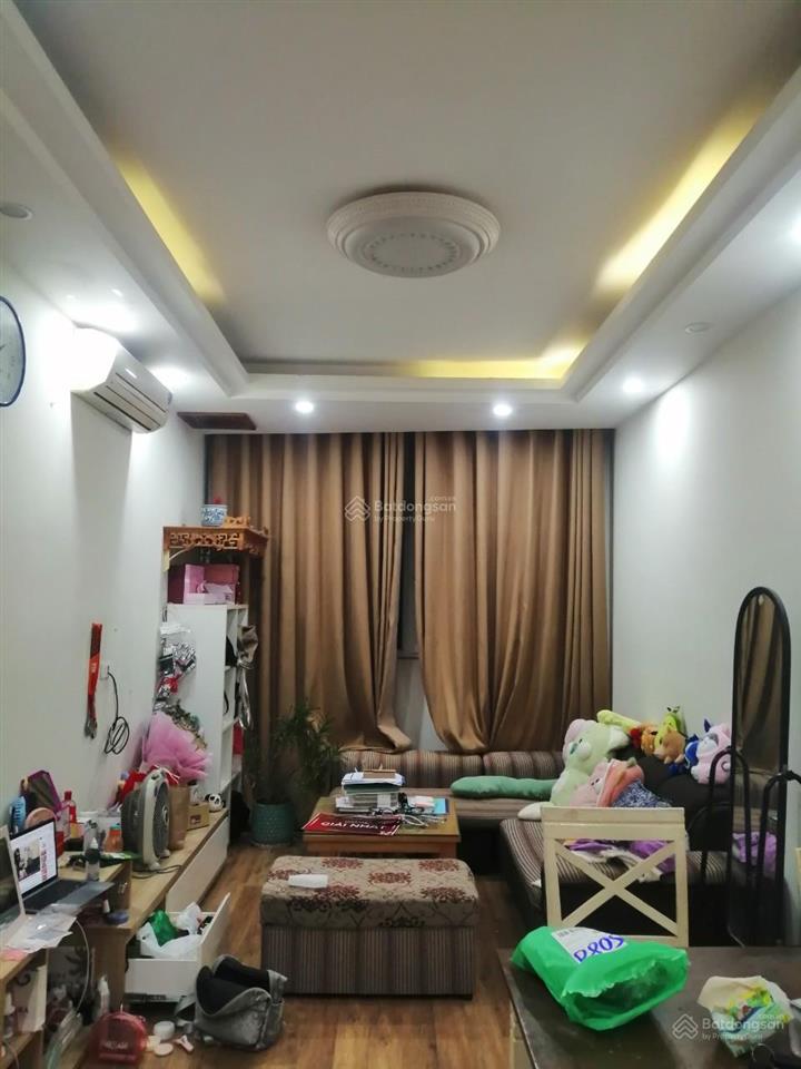 Chính chủ bán căn hộ 52m2 2 phòng ngủ vệ sinh, full đồ, kdt nghĩa đô  106 hoàng quốc việt. 5,6 tỷ