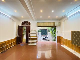 Cho thuê nhà phân lô, dt 65m2 x 5 tầng ngõ ô tô vào, hoàng quốc việt, giá 25 tr/ thán