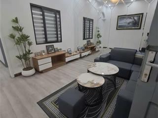 Bán căn hộ tầng 3 sd 50m2 ( sổ 35m2 ) tt hoàng quốc việt  phạm văn đồng,