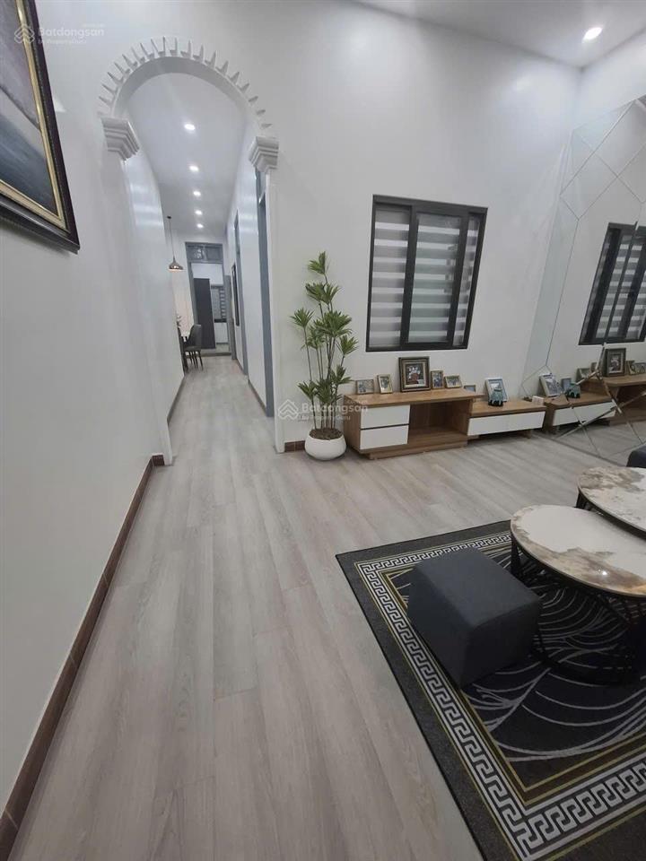 Bán căn hộ tầng 3 sd 50m2 ( sổ 35m2 ) tt hoàng quốc việt  phạm văn đồng,