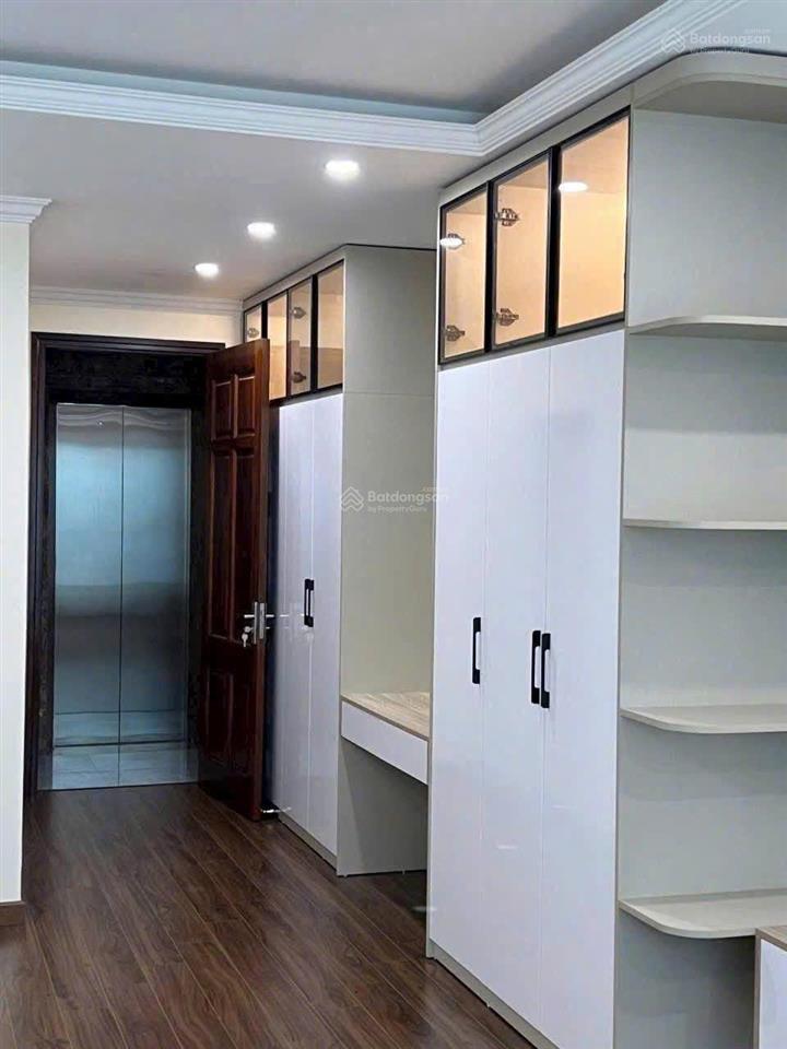 Cần cho thuê nhà mới đẹp 6 tầng, thang máy, phố hoàng quốc việt, nghĩa đô, cầu giấy, hn.