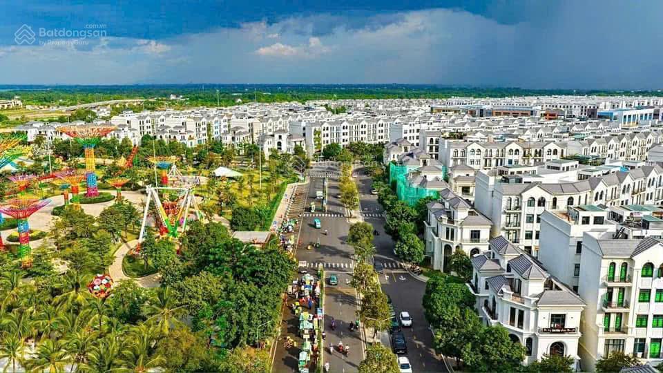 Cho thuê hoàn thiện biệt thự đơn lập vinhomes grand park 50 triệu  t4/2026