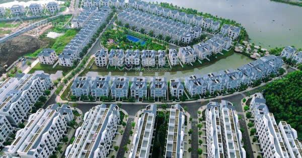 Giá tốt nhất biệt thự đơn lập khu compound hồ sen súng vinhomes grand park  bán 42 tỷ all (có sổ)