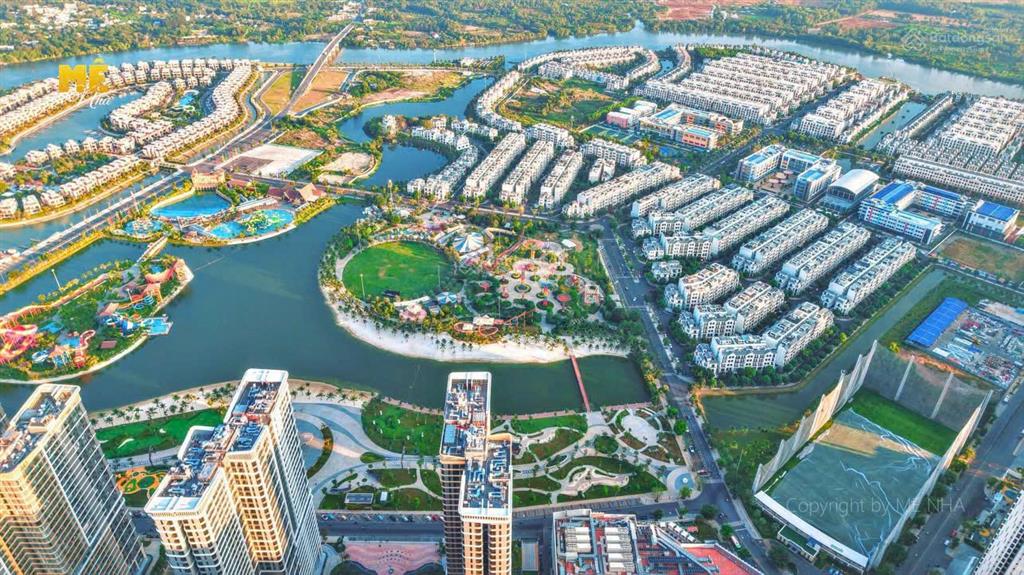 Giá tốt nhất biệt thự đơn lập khu compound hồ sen súng vinhomes grand park  bán 42 tỷ all (có sổ)