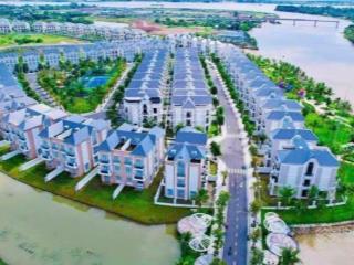 Bán biệt thự song lập 200m2 khu compound vinhomes grand park giá tốt 29 tỷ.