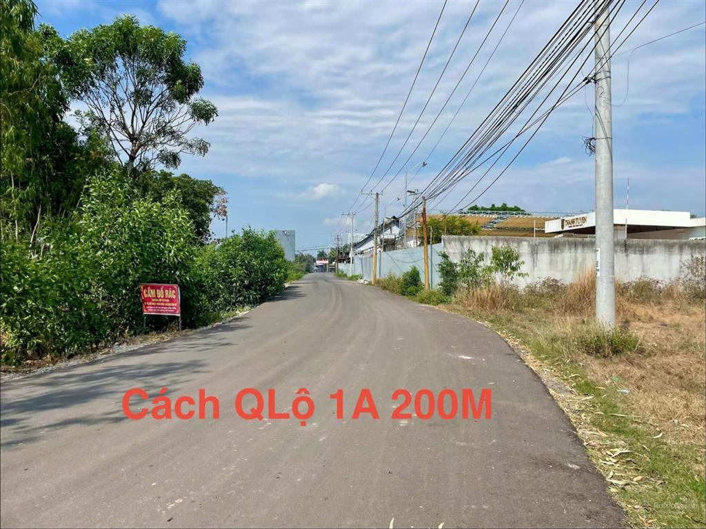 Đất đẹp 3.460m2 ngay lối lên xuống cao tốc, phù hợp làm nhà xưởng kho bãi