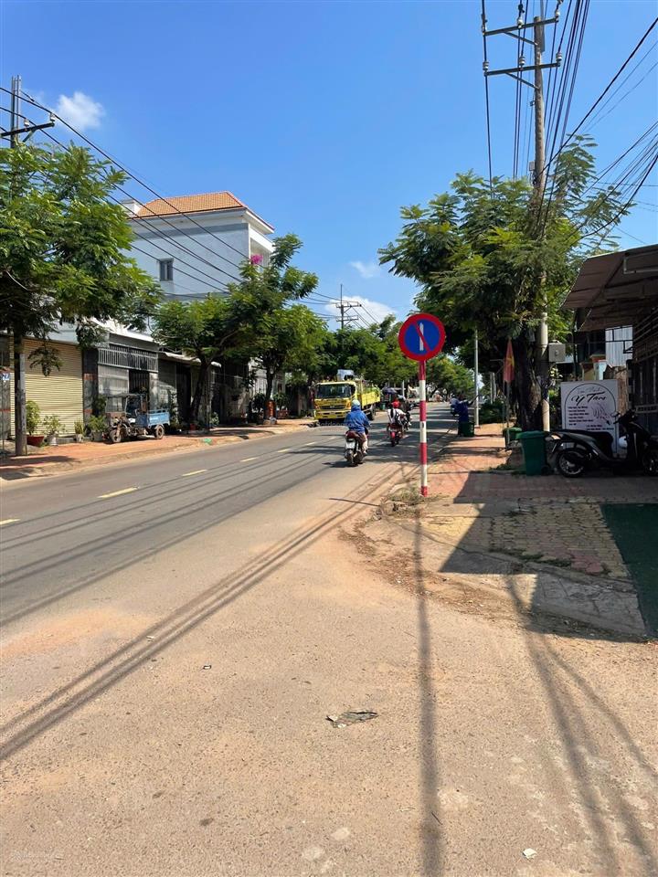 Cần bán lô đất 5m, đường ngô quyền giá rẻ nhất, xã xuân lộc, tỉnh đồng nai