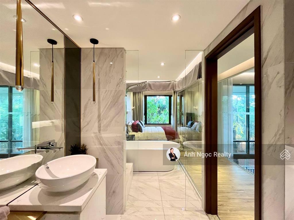 Bán duplex 159m2 view phú mỹ hưng t11.xx.01  sẵn sàng xem nhà, không vay, tầng cao