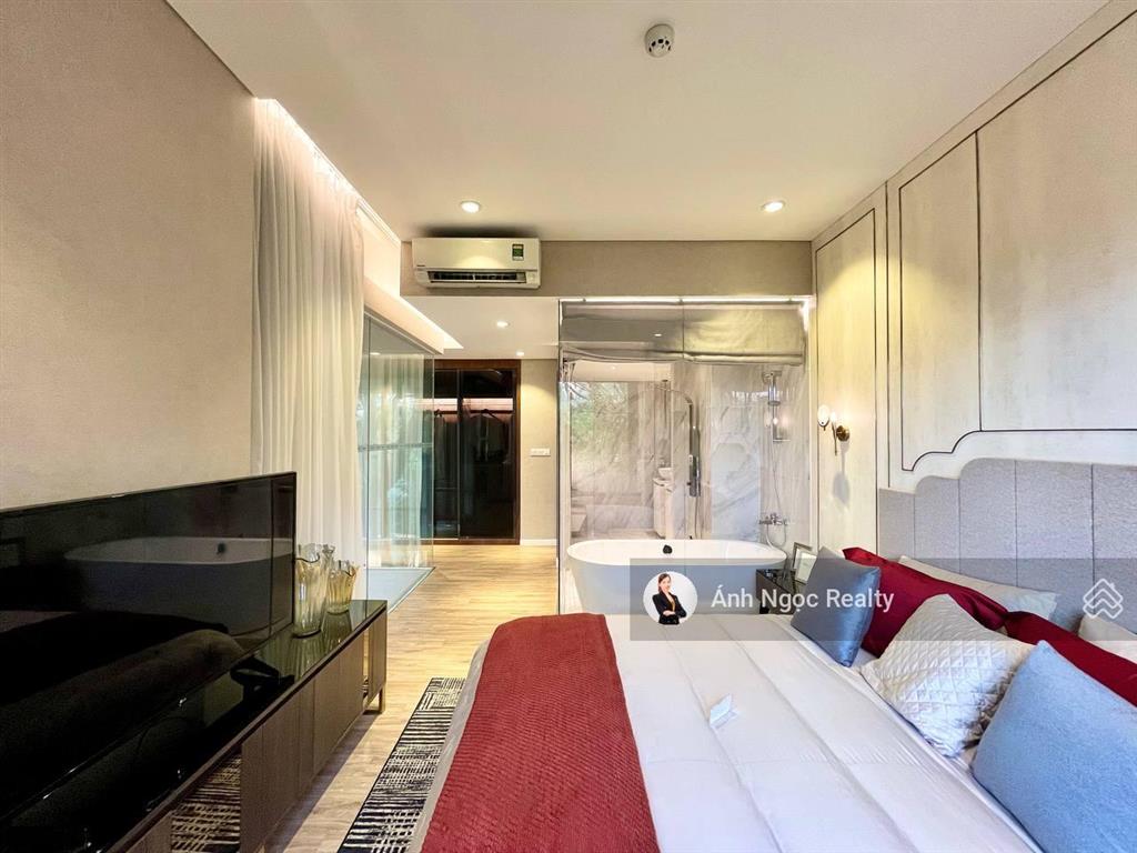 Bán duplex 159m2 view phú mỹ hưng t11.xx.01  sẵn sàng xem nhà, không vay, tầng cao