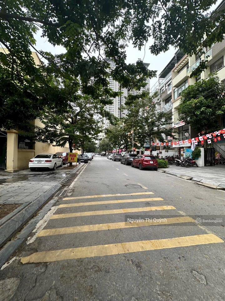 Nhà phân lô khu đô thị mỹ đình. đường oto tránh  kinh doanh. 55m2 x 5t. mt 5m. giá thoả thuận.