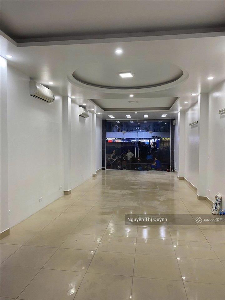 Bán toà nhà mặt phố nguyễn hoàng. 76m2 x 6 tầng thang máy. mt 4.7m. giá 44 tỷ (ctl)