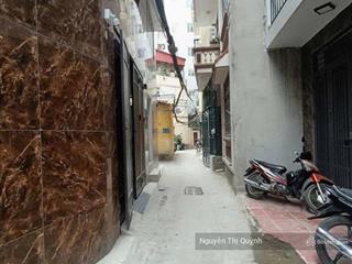 Bán nhà hồ tùng mậu. 45m2 lô góc. mt 6m. mua ở hay đầu tư xây toà nhà cho thuê quá đỉnh.