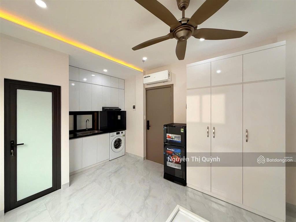 Toà căn hộ dịch vụ mỹ đình 35 phòng full khách dòng tiền ổn định. 124m2. ngõ thông oto 7 chỗ