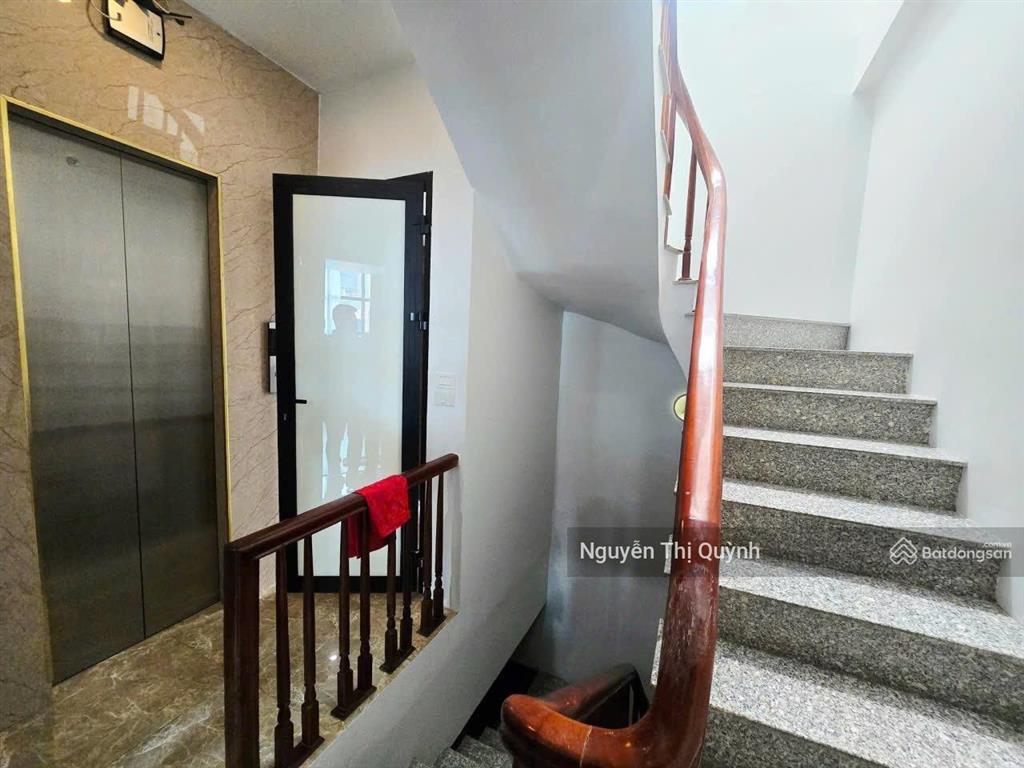 Phân lô cầu giấy  lô góc oto tránh  mặt tiền khủng  50m2 x 6t thang máy. giá 23 tỷ(ctl)