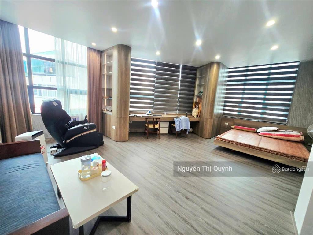 Phân lô cầu giấy  lô góc oto tránh  mặt tiền khủng  50m2 x 6t thang máy. giá 23 tỷ(ctl)