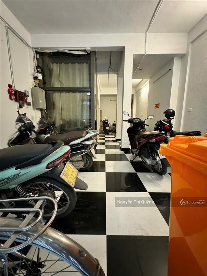 Nhà phân lô phạm tuấn tài  55m² x 7 tầng thang máy. mt 5m sẵn dòng tiền cho thuê 50 tr/tháng