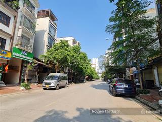 Đất phân lô tđc phú diễn  đối diện trường đh tài nguyên và môi trường  100m²  mặt tiền 6m