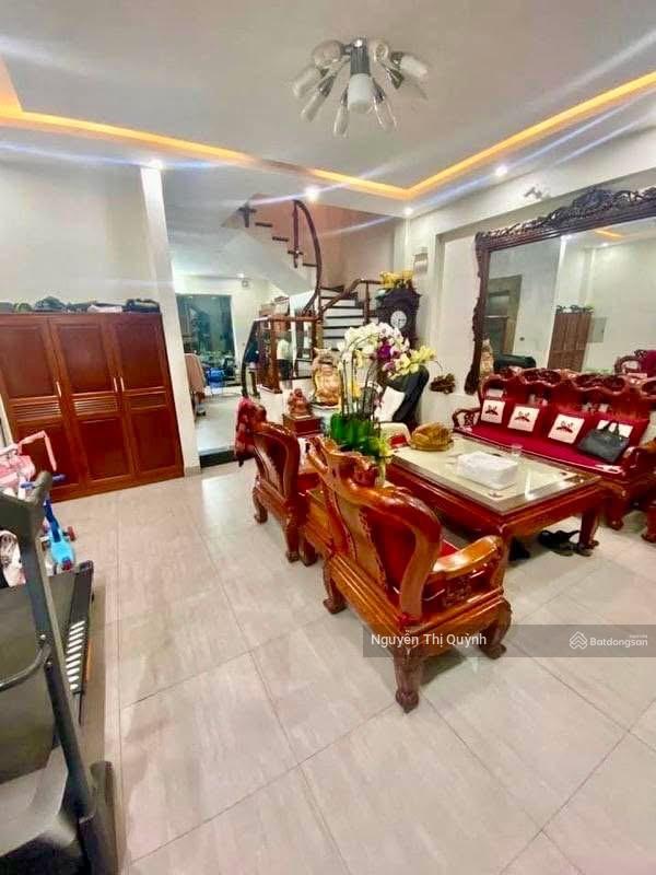 Bán biệt thự kđt mỹ đình  nam từ liêm  210m  mt 10m. không gian sống xanh.