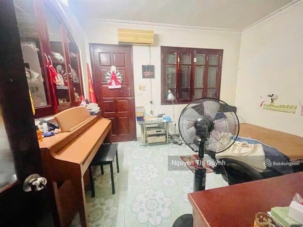 Bán nhà khu phân lô hoàng quốc việt ô tô tránh vỉa hè. 50m2 x 4 tầng. mt 4.5m. giá 22 tỷ