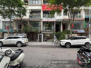 Cho thuê nhà liền kề hd mon hàm nghi 96m có thang máy.  0978 948 ***