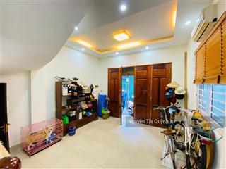 Bán nhà trần quốc hoàn, cầu giấy, phân lô ô tô, lô góc 3 thoáng, 5 tầng, giá 18.8 tỷ