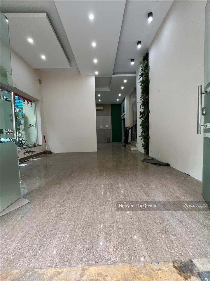 Cho thuê biệt thự kđt mỹ đình 1 lô góc 173m2 đối diện công viên, bàn giao ngay