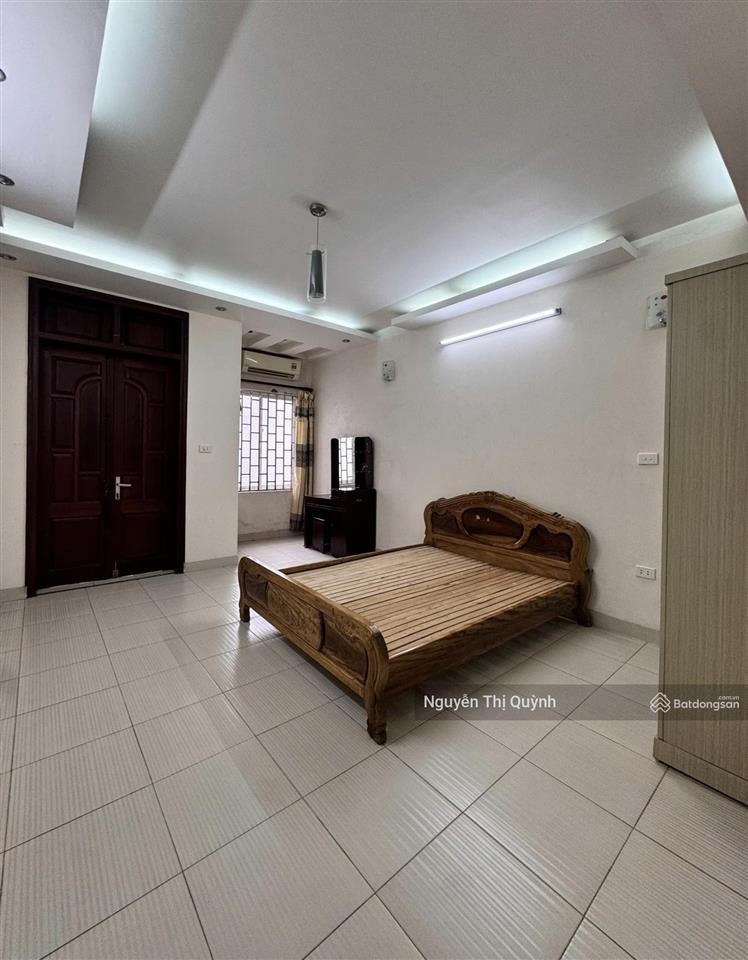 Cho thuê cả nhà ngõ 7 nguyên xá cách trường đh công nghiệp 200m. dt 62m2 x 5 tầng giá 10tr/tháng