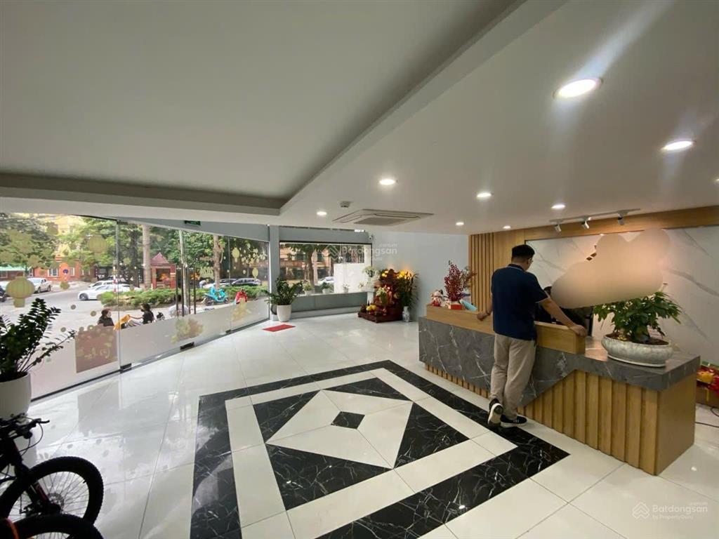 Cho thuê tòa nhà nguyễn cơ thạch mỹ đình 8 tầng + hầm