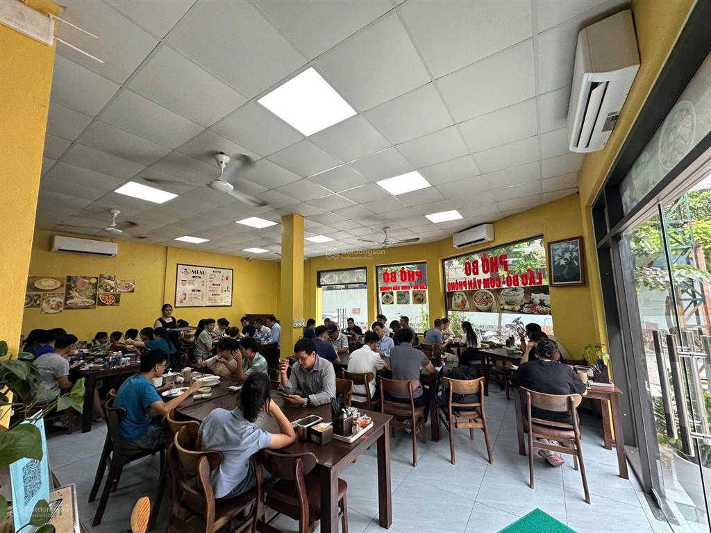 Nhượng mbkd  mỹ đình  vận hành ngay. 150m2/sàn.