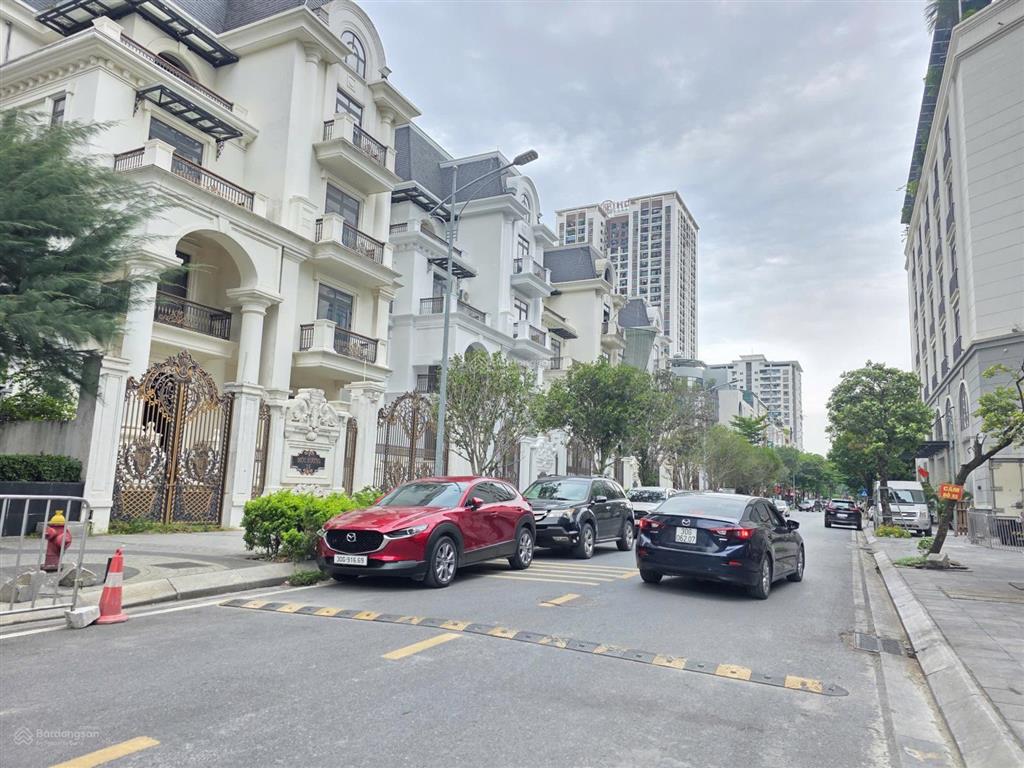 Bán liền kề hd mon city 135m x 6 tầng, mặt tiền 6m, khu vip mỹ đình, giá 52 tỷ