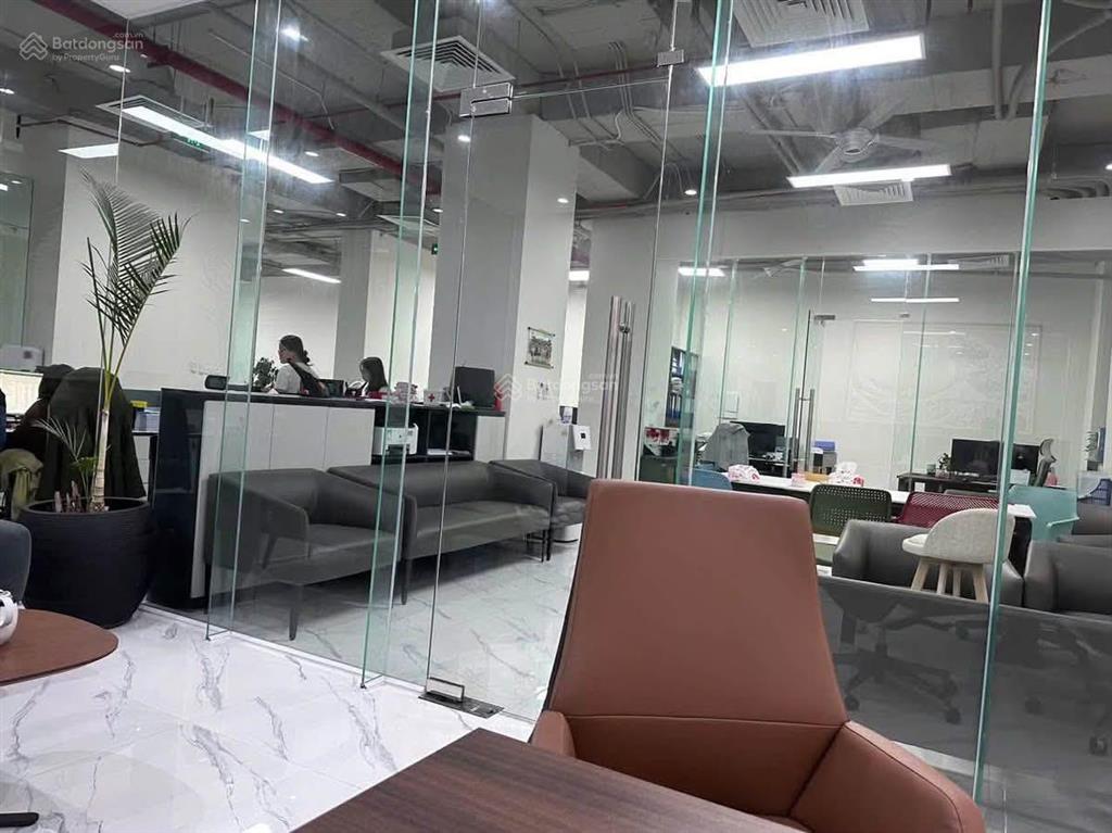 Mỹ đình. giá 57tr/m2. sổ đỏ lâu dài. bán sàn văn phòng thương mại dịch vụ. 199m2