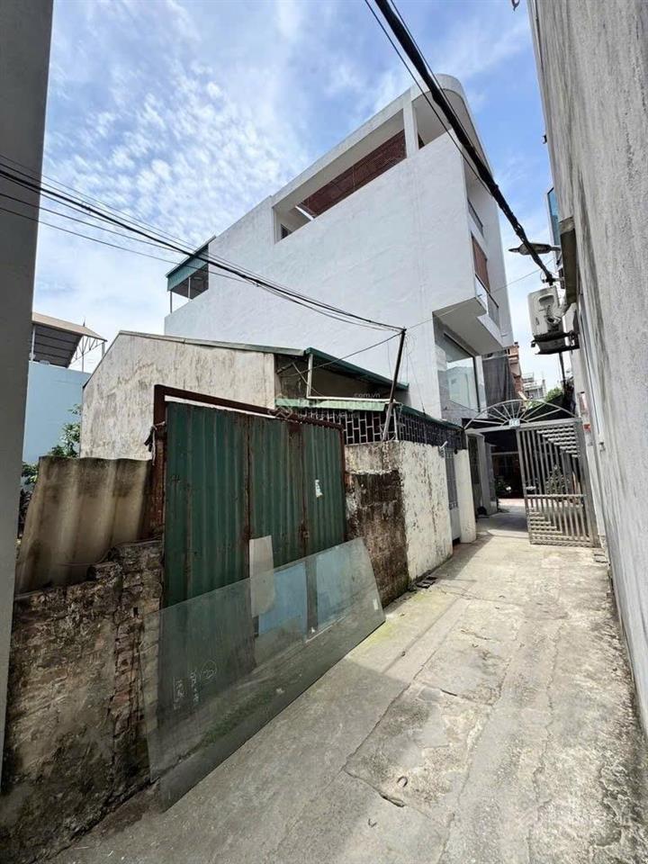 Bán đất cầu giấy 50m2 mặt đường trước sau, tặng gpxd 7 tầng. giá nhỉnh 8 tỷ