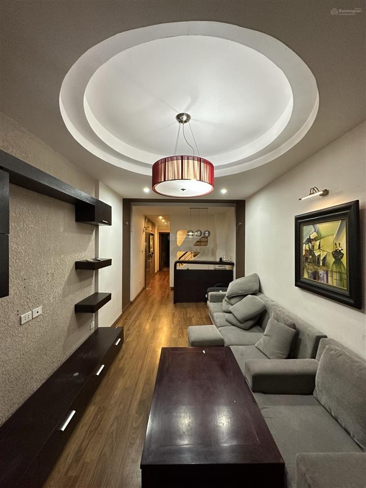 Cho thuê nhà riêng 70m2 số 11 ngõ 1 nguyễn văn huyên