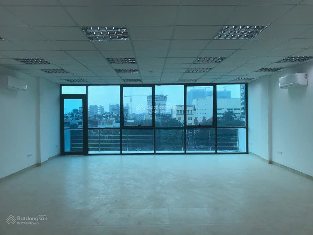 Văn phòng mặt hồ kim đồng, còn duy nhất 1 sàn 70m2 giá thuê 15.5tr, full tiện ích   0976 368 ***