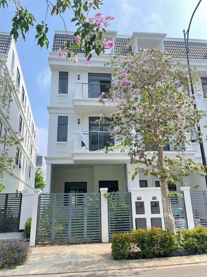 Cần bán lk14 diện tích 78m2 hướng đông nam