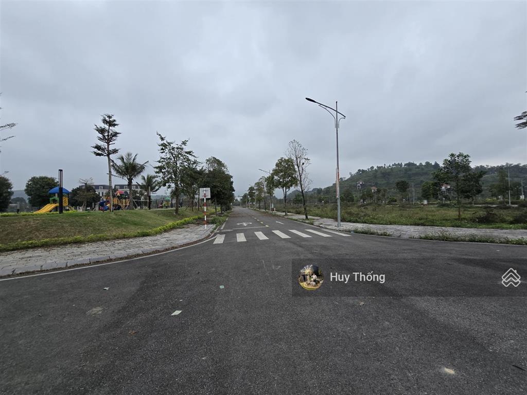 Bán lô góc 222,5m2 phương đông green valley, lương sơn, giáp xuân mai hn 5km