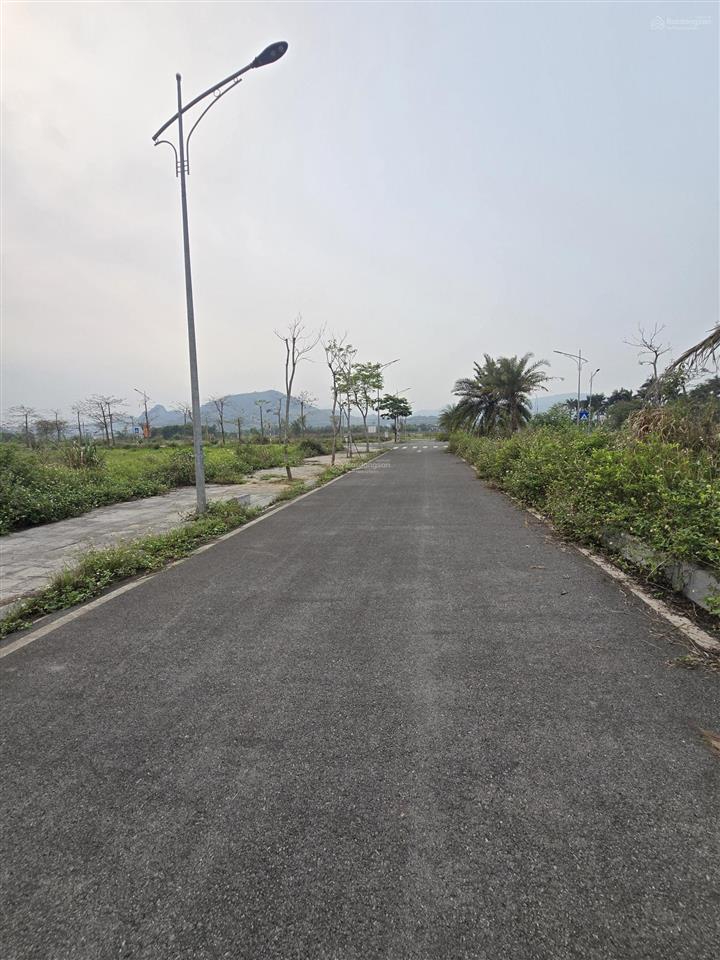 Bán 114m2 phương đông, lương sơn, phú thọ. giá 2,3 tỷ. cách xuân mai hn 5km