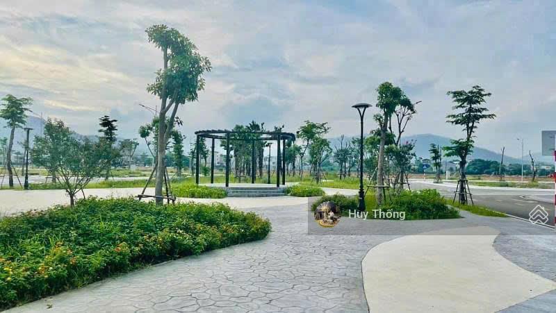 Cần bán 85m2 river view, lương sơn, phú thọ, giá nhỉnh 2, x tỷ. cách xuân mai, hn 5km
