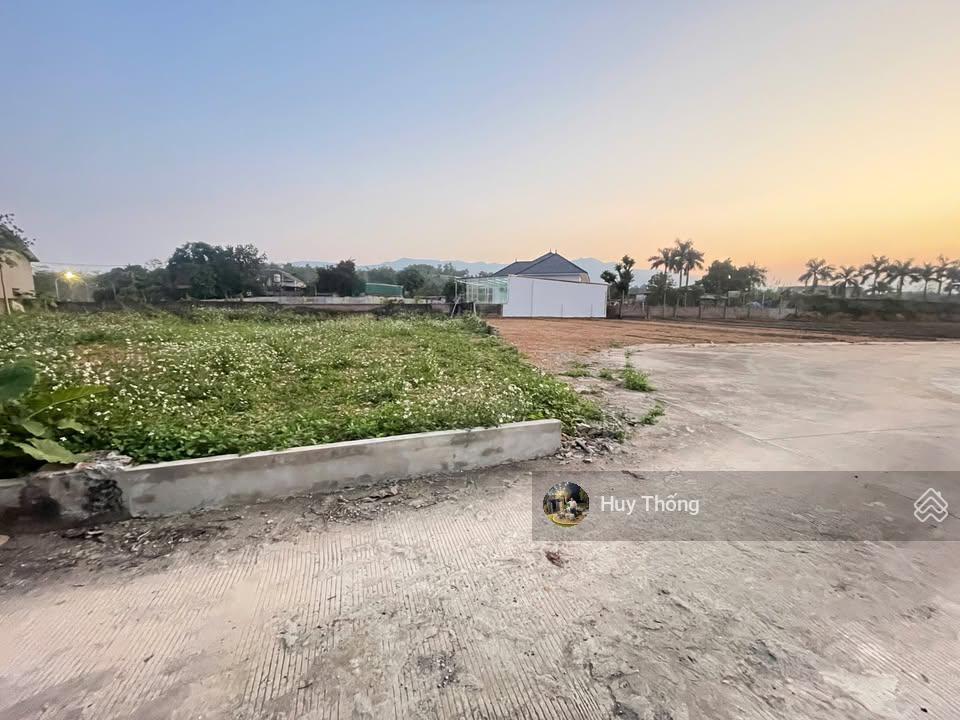 Bán 92m2 đất sát kcn phú sơn 200ha, lương sơn, phú thọ. giá chỉ 1,x tỷ. cách xuân mai hn 7km
